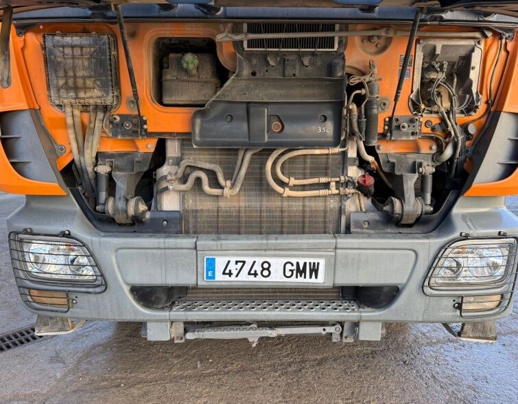 MERCEDES BENZ  ACTROS 3348S